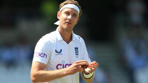 England's Stuart Broad bowls most expensive over in Test cricket's history