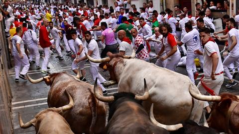 First bull run in Spain's Pamplona takes place after three years