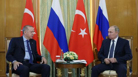 Erdogan, Putin agree to boost bilateral ties for regional, global stability