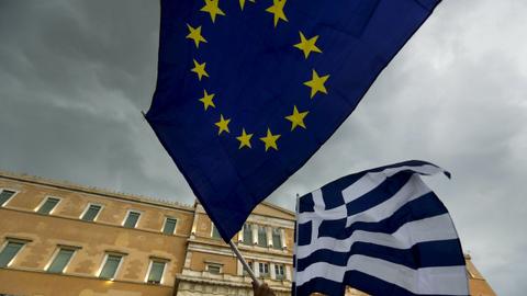 EU expects Greece to 'thoroughly' investigate spyware scandal
