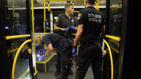 Israeli police: Suspect held after attack on Jerusalem bus