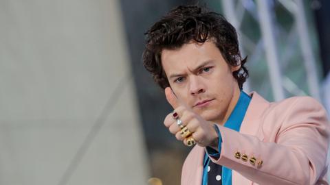 Harry Styles and other stars raising cash for WHO efforts in Ukraine