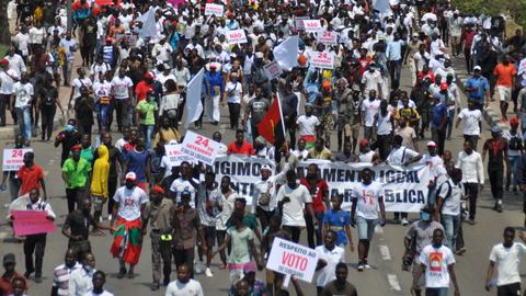 Thousands protest alleged electoral fraud in Angola