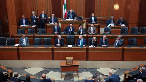 Lebanon parliament fails to elect new head of state due to deep divisions