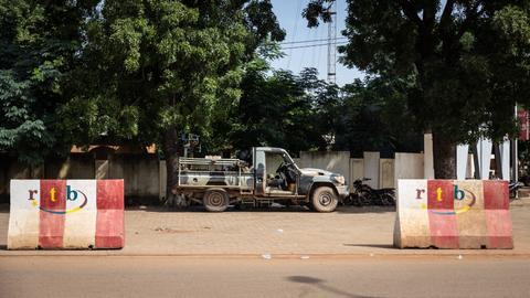 Coup or no coup? Drama continues in Burkina Faso