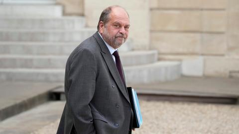 French justice minister to go on trial in conflict of interest case