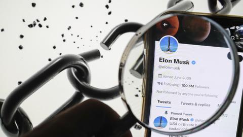 Musk offers to close Twitter buyout at $44B