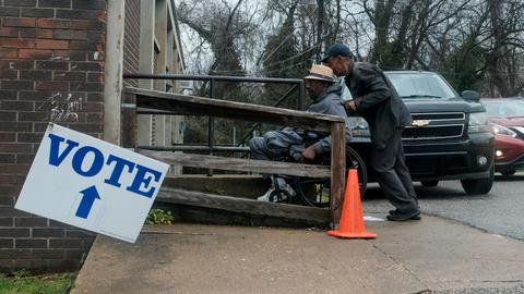 Top US court leans toward Alabama in Black voting rights case
