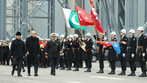 Ankara, Islamabad promoting defence ties for peace: Pakistani PM Sharif