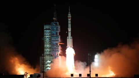 China sends 3 astronauts to complete space station