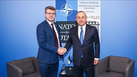 Top Turkish, Estonian diplomats discuss NATO expansion, Ukraine war