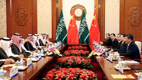 Xi set to arrive in Riyadh to meet Saudi and Arab leaders