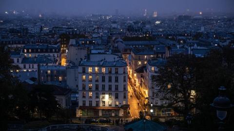 Southern Paris districts reel under darkness after technical glitch