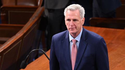 US Republican Kevin McCarthy struggles for support ahead of speaker vote