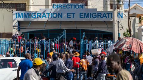 Haiti’s political crisis deepens as last senators leave office