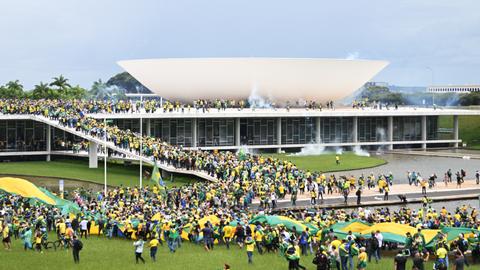 Top Brazil court greenlights probe of Bolsonaro for Brasilia rampage