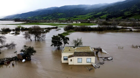 New storms batter California amid ‘disastrous’ floods