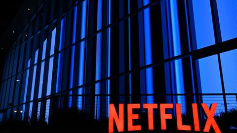 Netflix reaches 230M subscribers, CEO and co-founder steps down