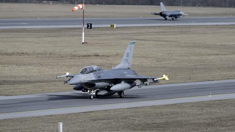 Live blog: Biden says 'no' to US sending F-16 jets to Ukraine