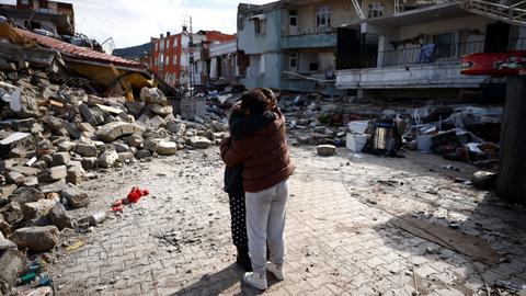 Coping with earthquake trauma: Take a break from the news, seek help