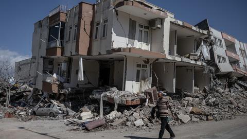 OIC urges Islamic bloc to mobilise support for quake-hit Türkiye