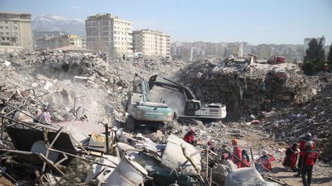 Focus on rebuilding as UN officials visit quake-hit Türkiye