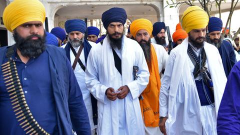 India hunts preacher who revived calls for independent Sikh homeland
