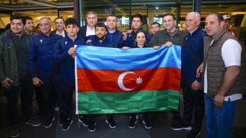 Turkish athletes dedicate medals to Azerbaijan after flag burning incident