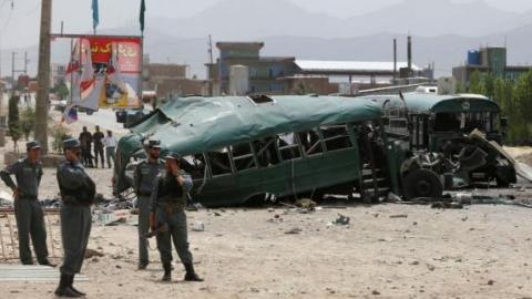 Suicide bombers kill 27 Afghan police cadets
