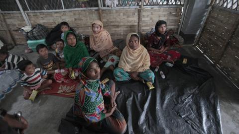 Myanmar and Bangladesh sign deal on Rohingya repatriation