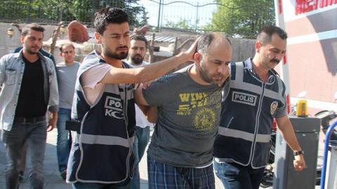 Turkey arrests 2 fugitive colonels in Konya