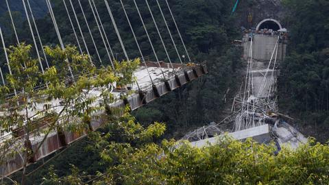 Colombian bridge collapse kills at least nine, injures five