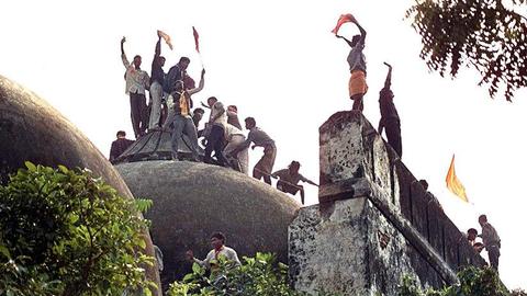 Ayodhya Dispute : Supreme Court to begin final hearing
