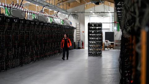 New gold rush: Energy demands soar in Iceland for bitcoins