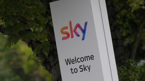 Comcast makes $31 billion bid for Sky