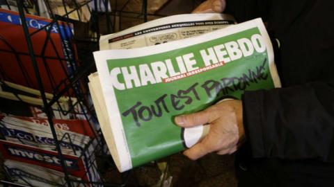 Italian town sues Charlie Hebdo for quake cartoons