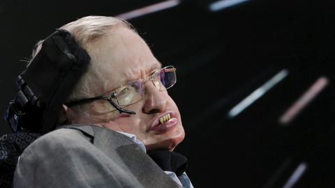 Tributes to 'inspiration' Hawking as curtain falls on Paralympics