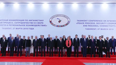 World powers seek to boost Afghan peace effort