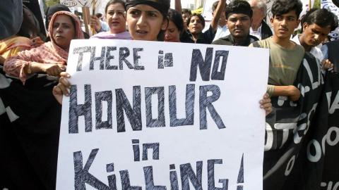 Pakistan closes 'honour killing' loophole