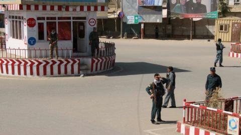 Civilians trapped in battle for Afghanistan's Kunduz