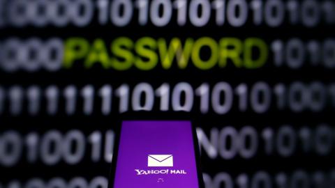 Verizon says Yahoo hack could have 'material affect' on deal