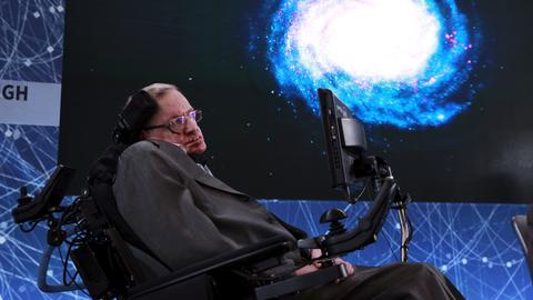 Time travellers invited to Stephen Hawking send-off