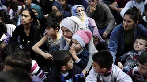 Turkish border patrol on alert as Europe-bound migrants return