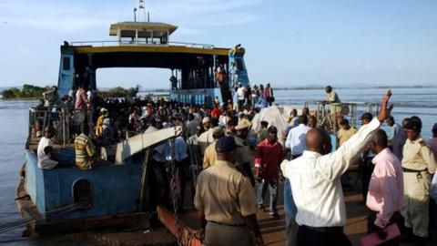 50 dead in boat accident in northwest Democratic Republic of the Congo