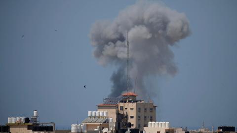 UN envoy warns Gaza on the brink of war