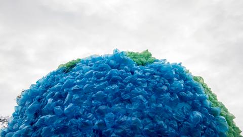 Canada 'will ban' single-use plastics in 2021