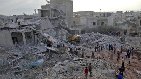 Survivors of deadly Idlib air strike describe horrific attack