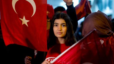 Dutch-Turks eligible to vote in Turkey elections