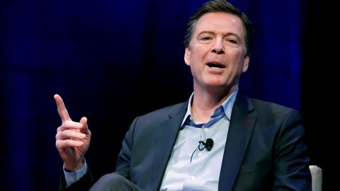 Report rebukes Comey, but says no bias in Clinton email case