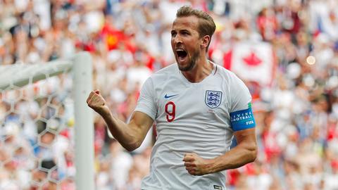 England put six past Panama, advance to World Cup knockout stage